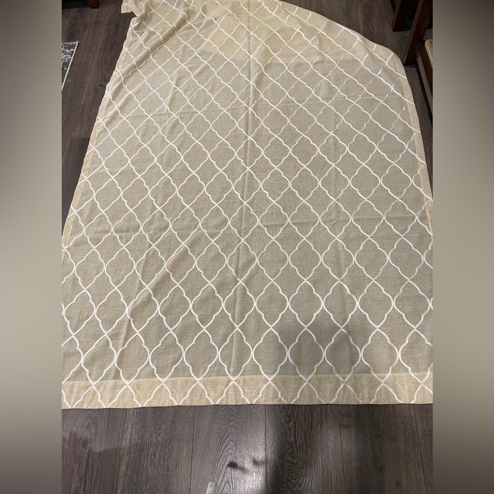 JCP Home Expressions Light Filtering Rod Pocket Curtains 50x95 (READ)